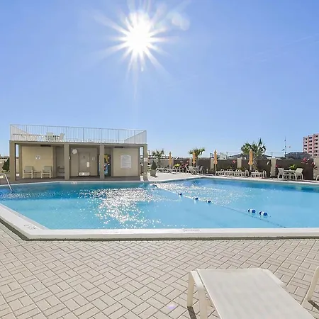 Inlet Reef 205- By Holiday Isle Properties